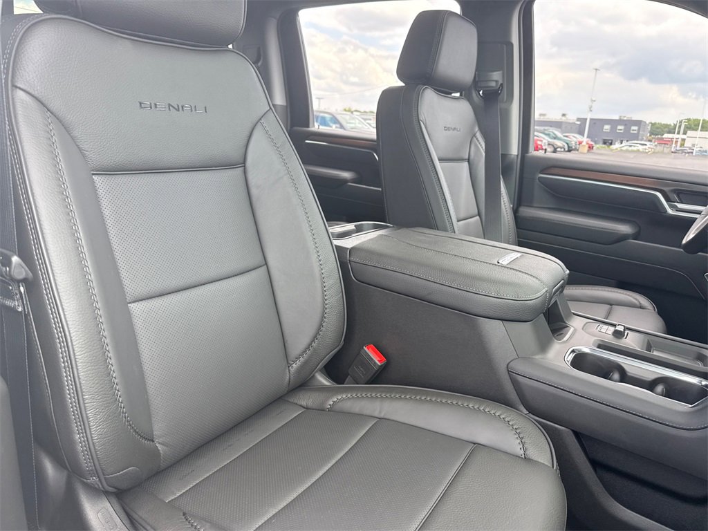New 2026 GMC Sierra 2500 Denali w/ Denali Reserve Package image 39