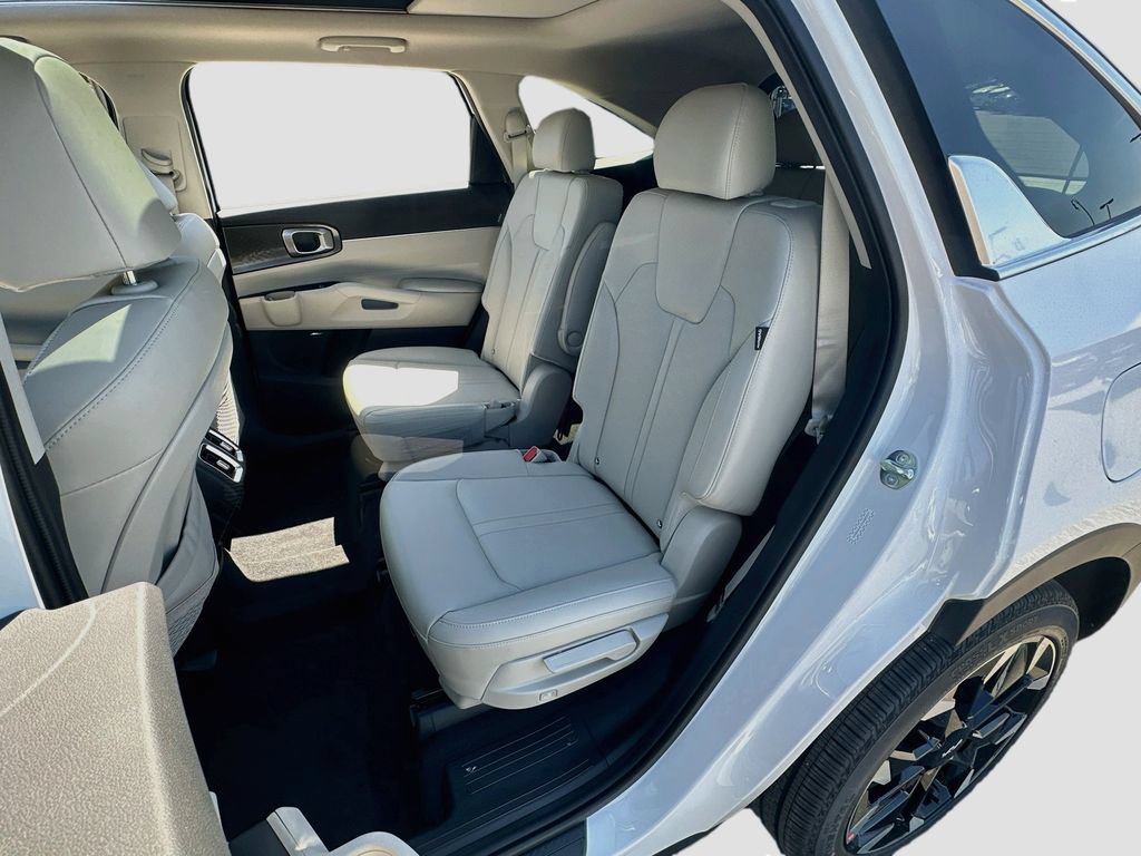 New 2026 Kia Sorento EX w/ EX Premium Package FWD image 26