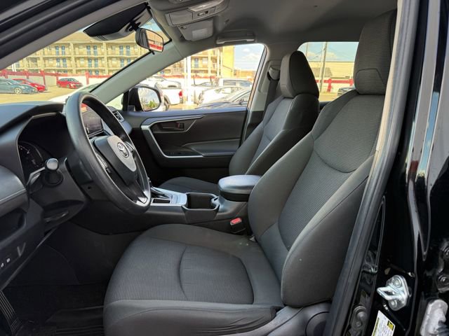 Used 2023 Toyota RAV4 LE image 25