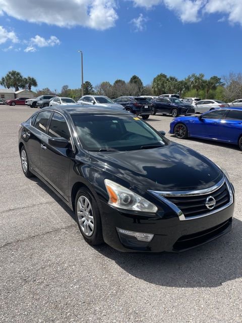 Used 2015 Nissan Altima 2.5 S w/ Power Driver Seat Package image 5
