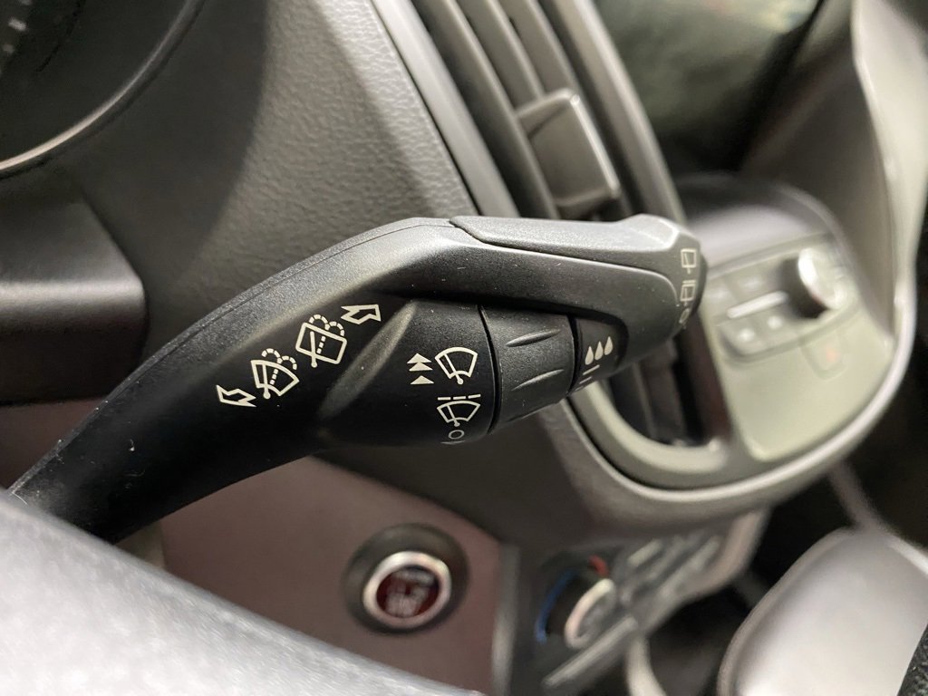 Used 2019 Ford Escape SEL image 29