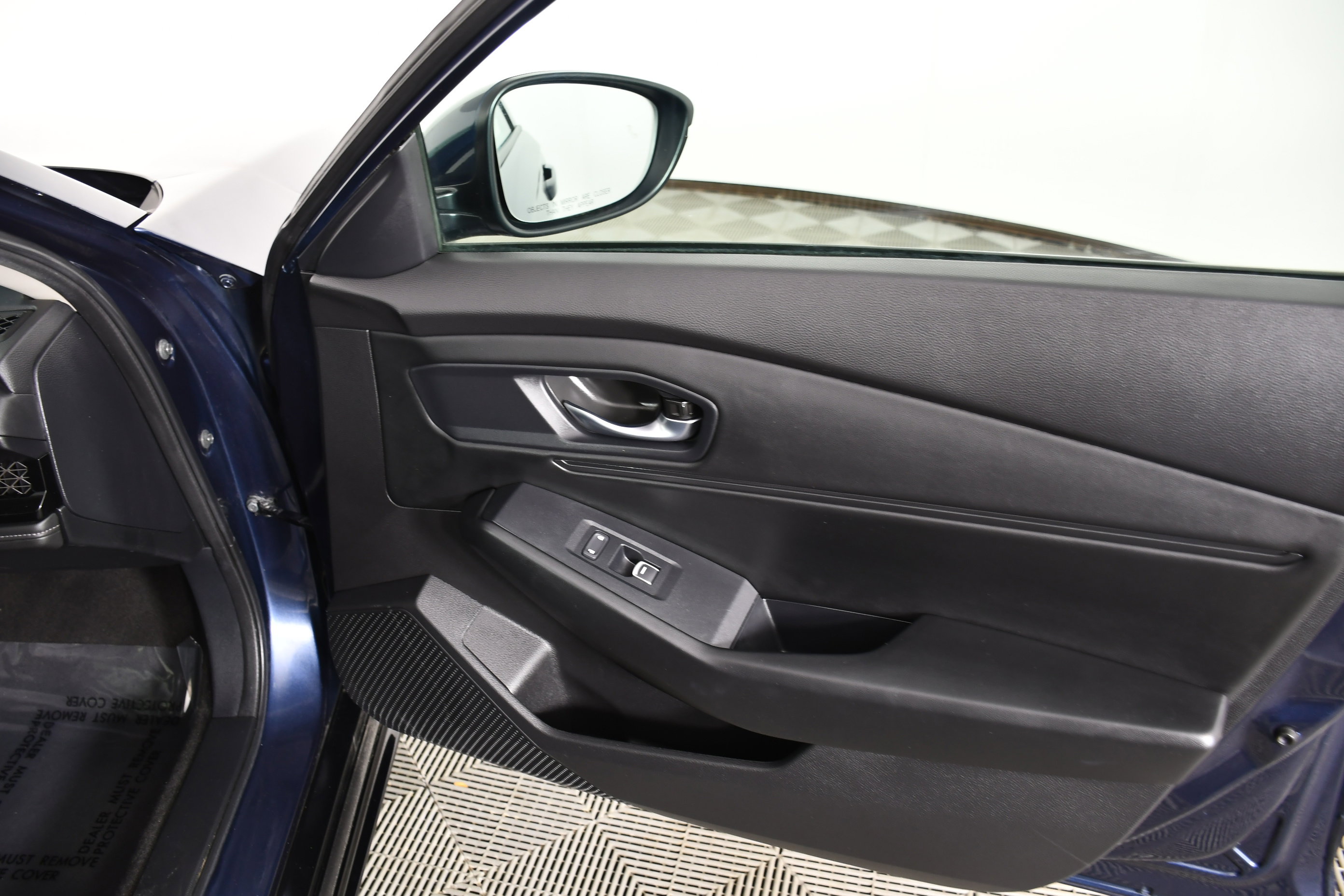 Certified 2025 Honda Accord EX-L image 40