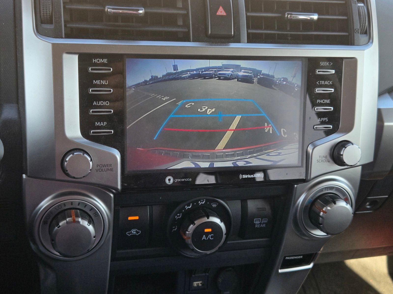 Used 2021 Toyota 4Runner SR5 AWD/4WD image 10