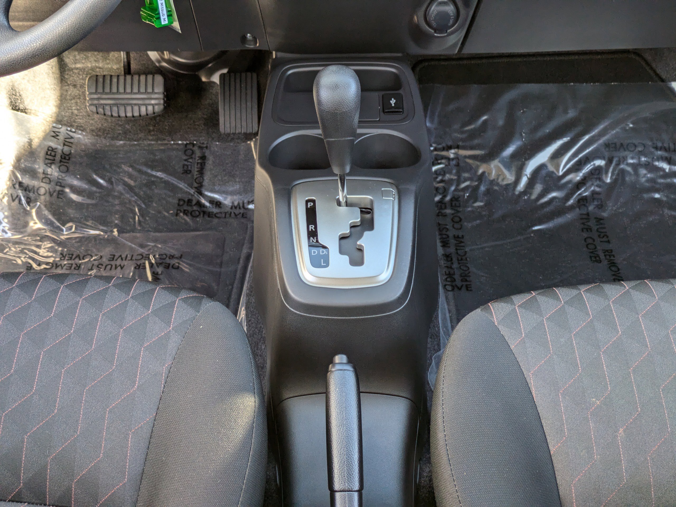 Used 2022 Mitsubishi Mirage ES image 19