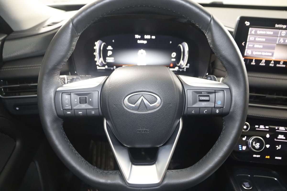 Used 2023 INFINITI QX60 Luxe w/ Cargo Package AWD/4WD image 36