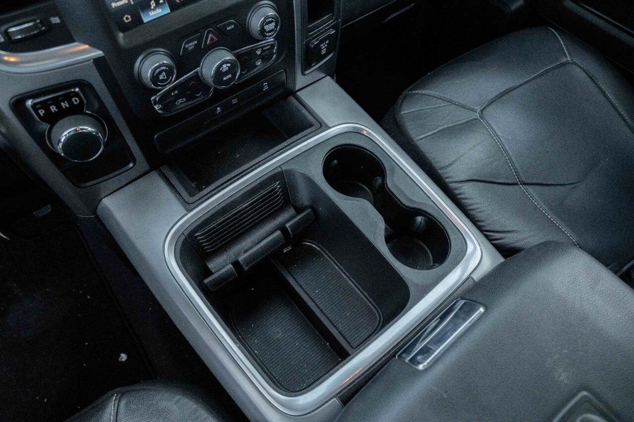 Used 2022 RAM 1500 Classic Warlock w/ Ceramic Gray Warlock Package image 14