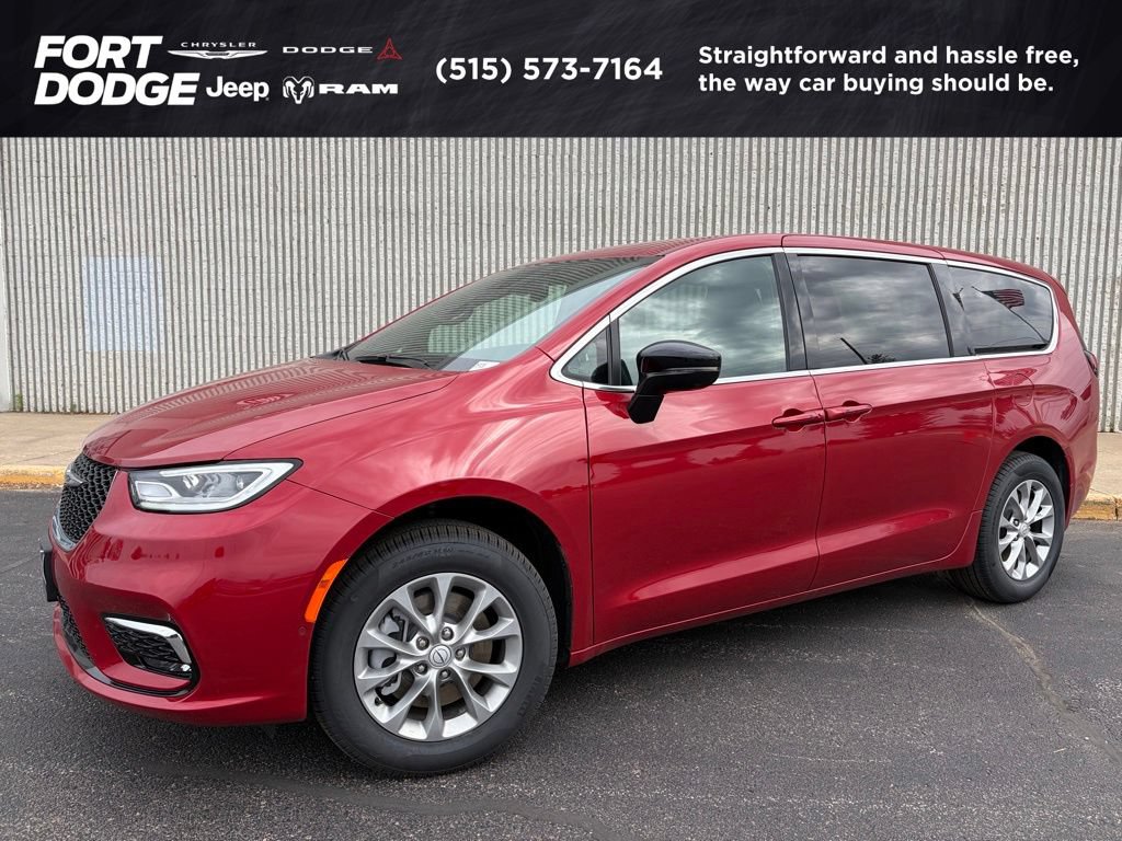 New 2026 Chrysler Pacifica Select AWD/4WD image 1