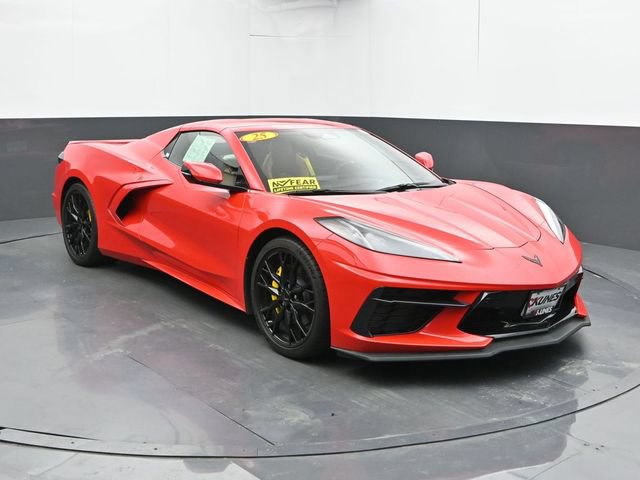 Used 2025 Chevrolet Corvette Stingray Preferred Conv w/ 2LT RWD image 4
