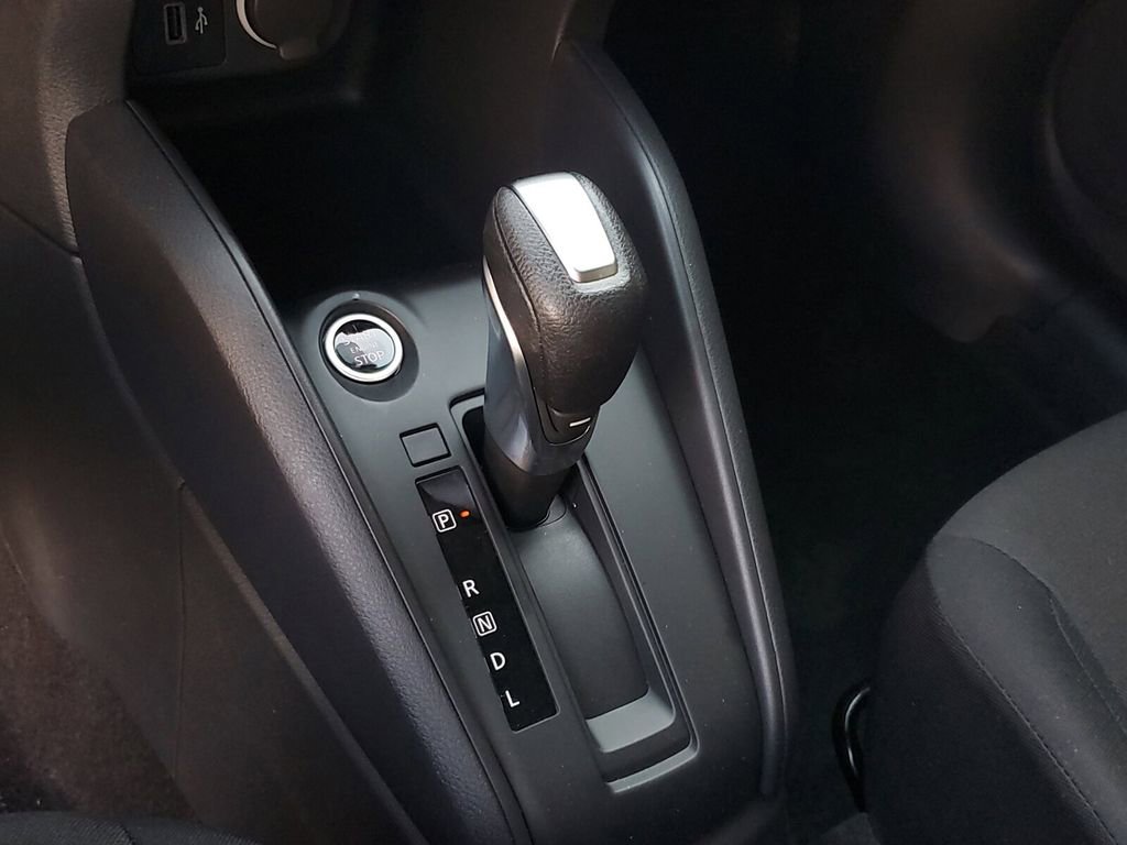 New 2025 Nissan Kicks Play S image 15