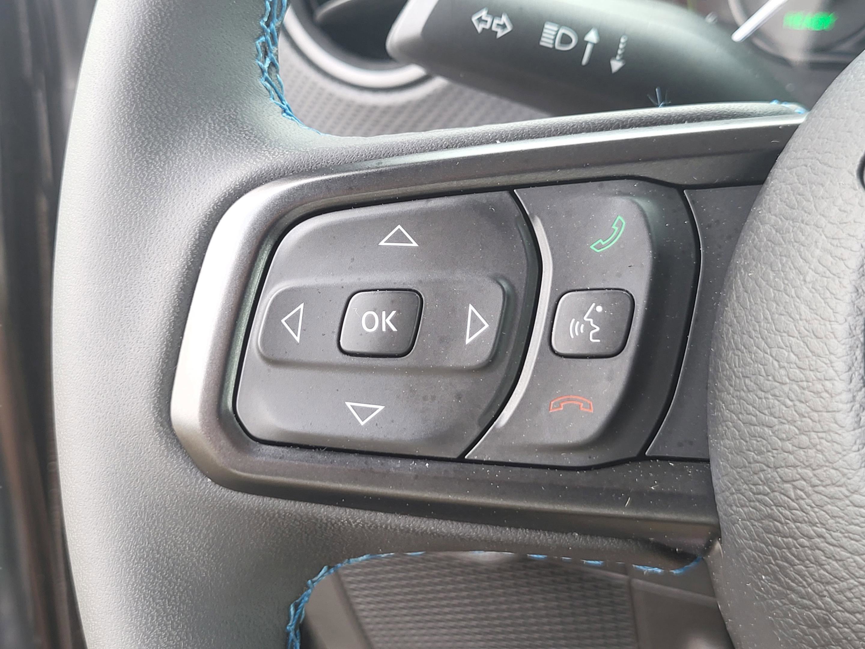 Used 2025 Jeep Wrangler Unlimited Rubicon 4xe w/ Convenience Group image 48