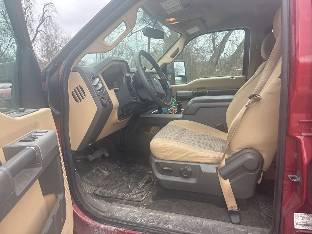 Used 2014 Ford F250 XLT w/ XLT Value Package image 4