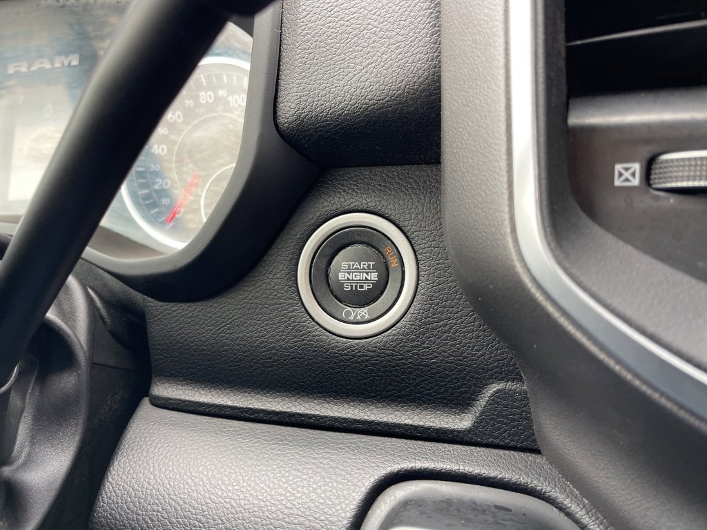 Used 2024 RAM 3500 Big Horn image 13