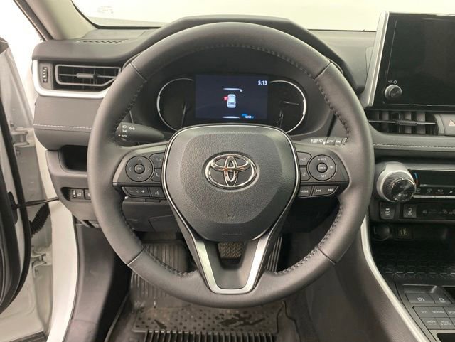 Used 2025 Toyota RAV4 XLE w/ Convenience Package AWD/4WD image 14