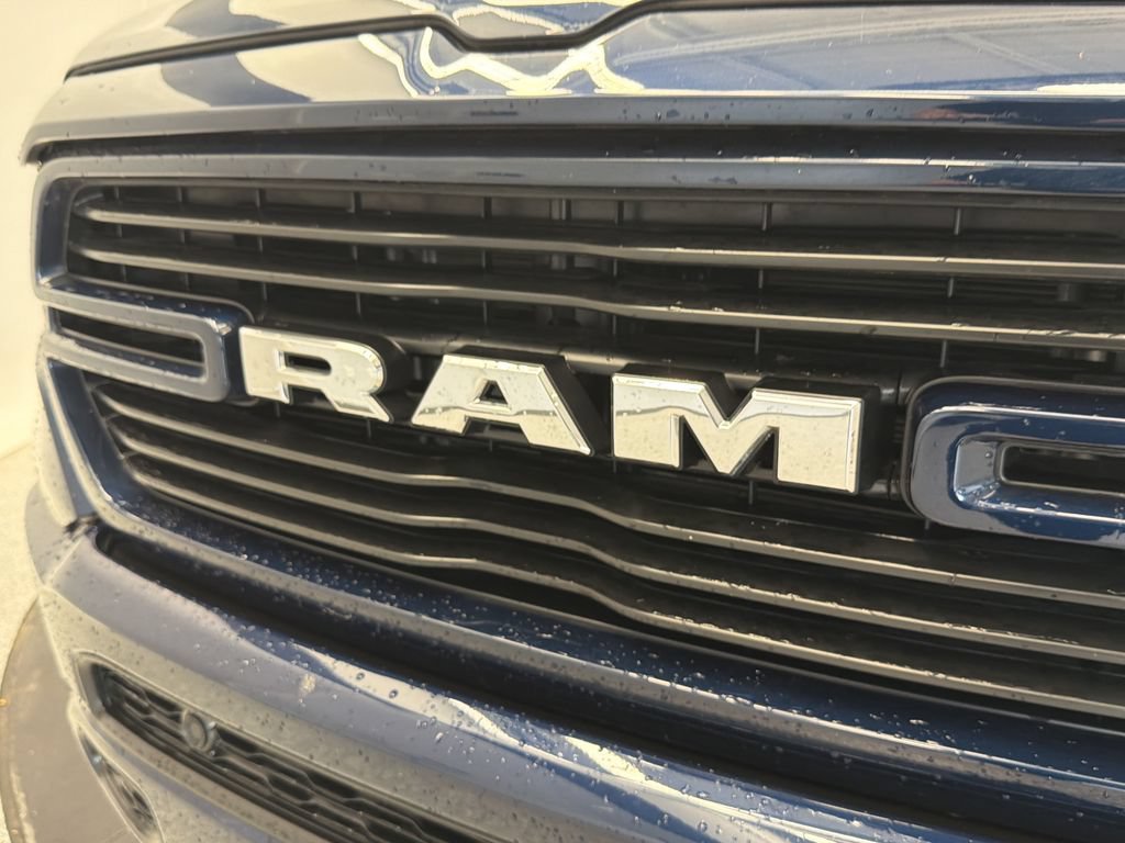 Used 2023 RAM 1500 Laramie AWD/4WD image 14