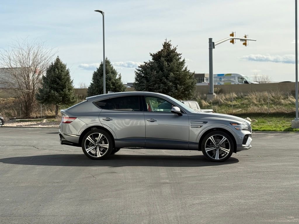 Used 2025 Genesis GV80 3.5T e-SC image 4