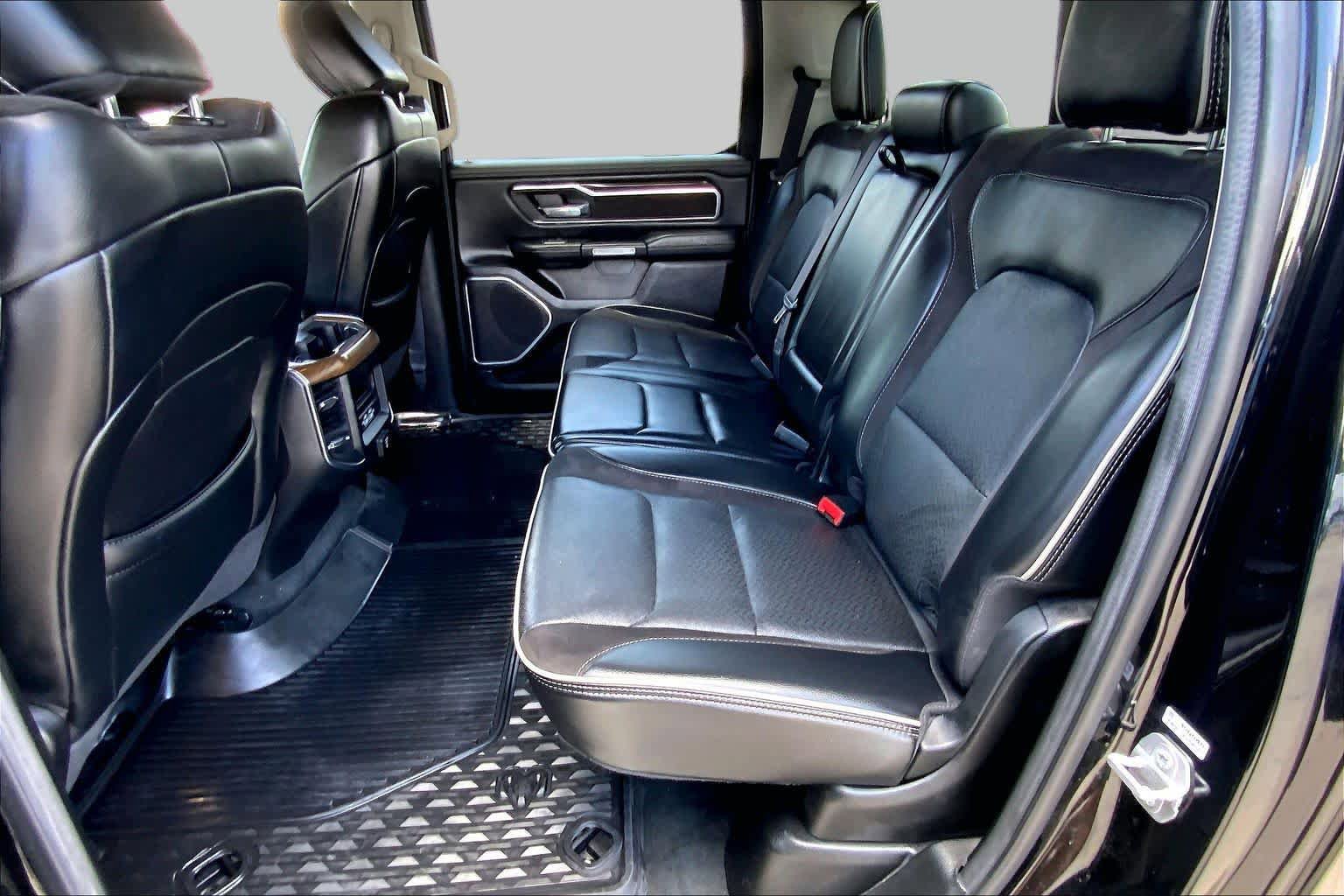 Used 2022 RAM 1500 Laramie AWD/4WD image 21