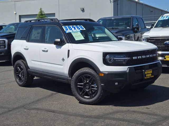 New 2025 Ford Bronco Sport Outer Banks AWD/4WD image 1