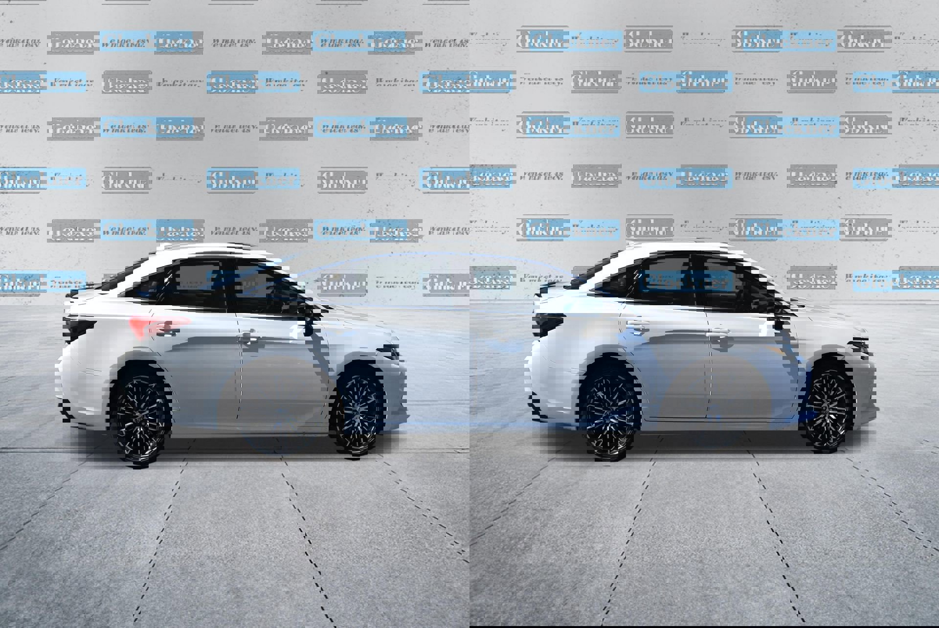 Used 2019 Toyota Avalon XSE w/ All Weather Liner Package image 4