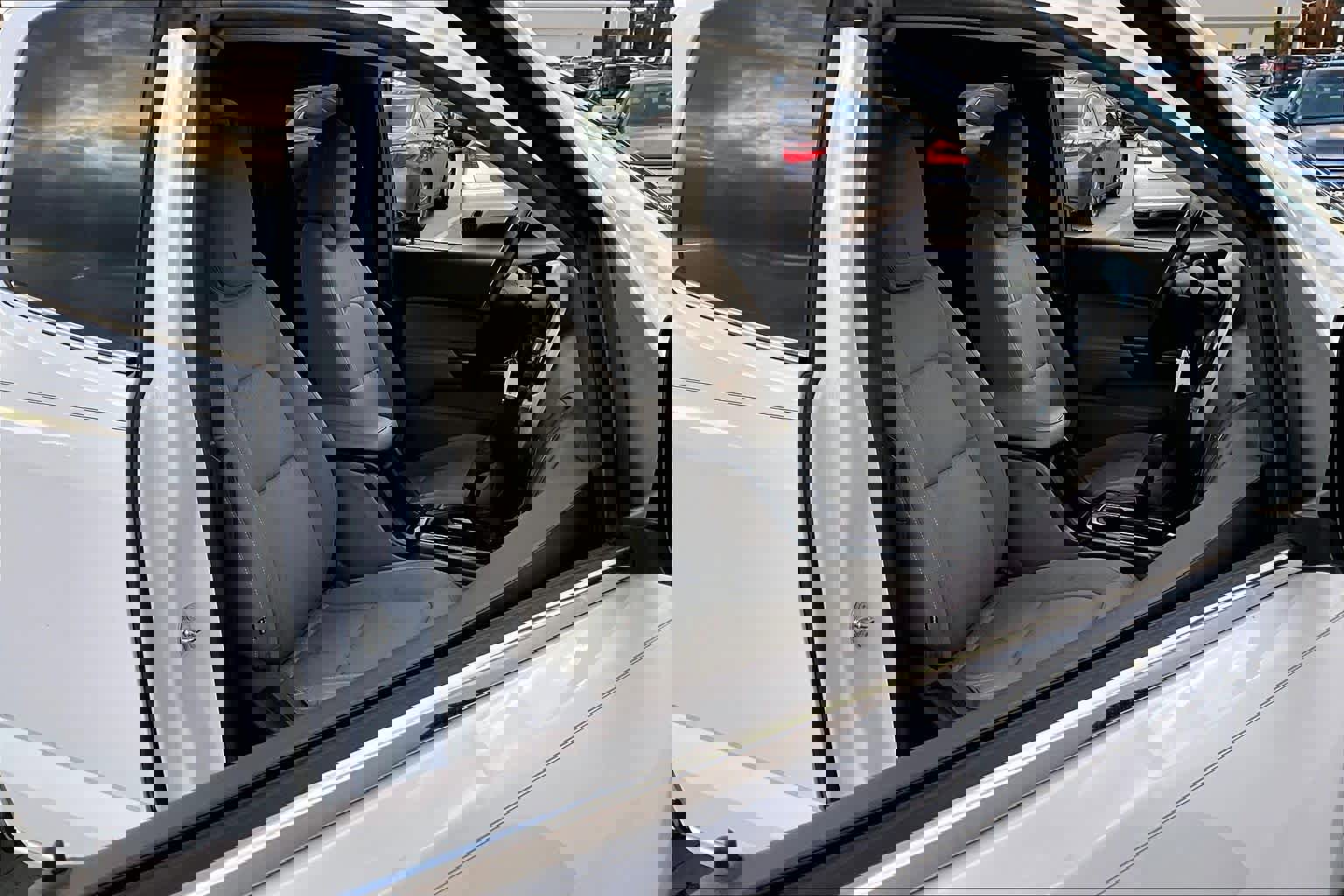 Used 2015 GMC Canyon SLE w/ SLE Convenience Package image 8