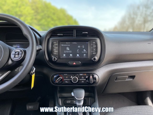 Used 2021 Kia Soul S image 22