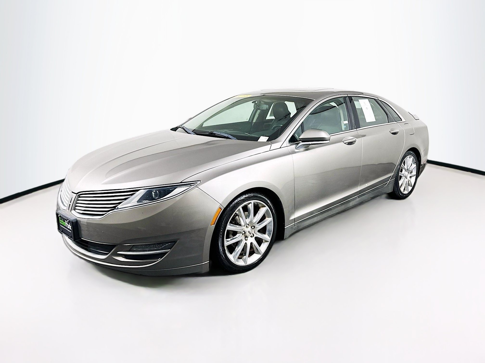 Used 2016 Lincoln MKZ Hybrid w/ Equipment Group 600A Reserve FWD image 3