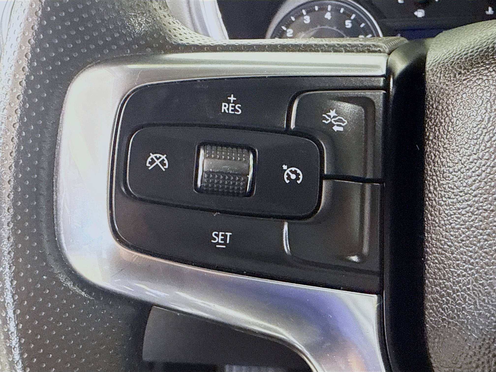 Used 2024 Chevrolet Blazer LT image 11