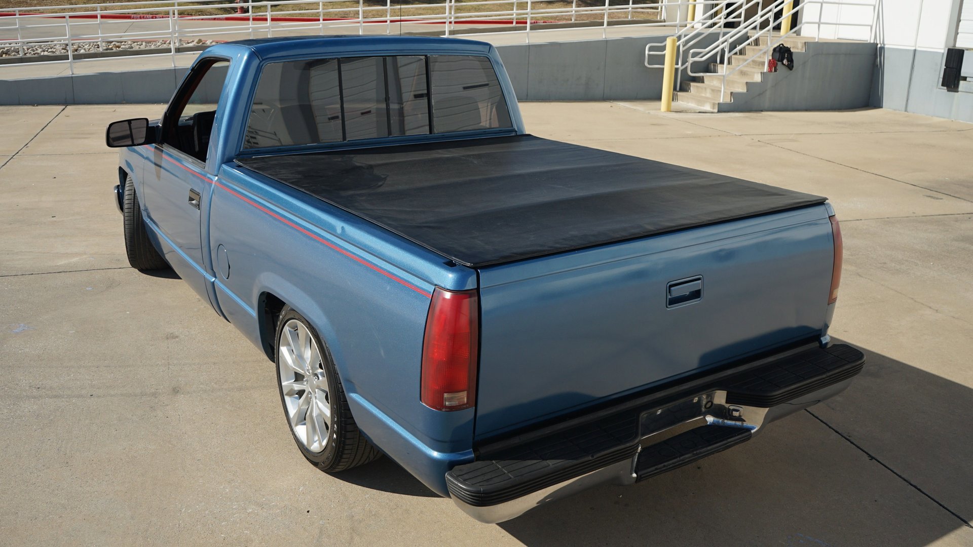 Used 1990 Chevrolet Silverado 1500 2WD Regular Cab image 8