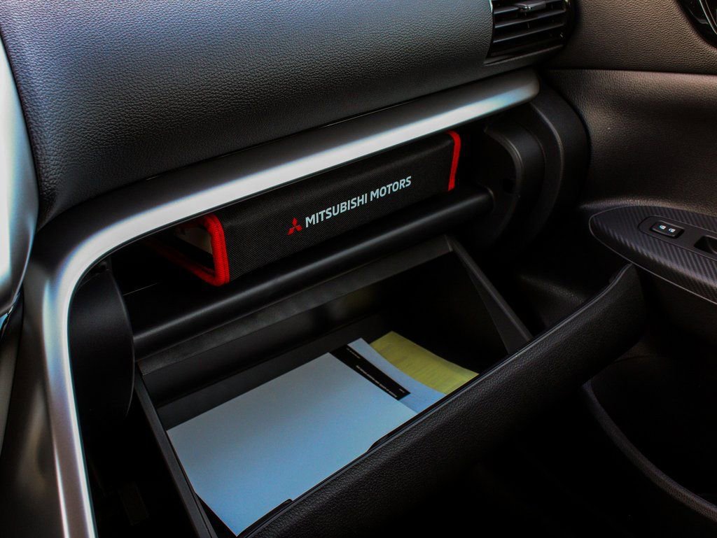 New 2026 Mitsubishi Eclipse Cross SE image 18