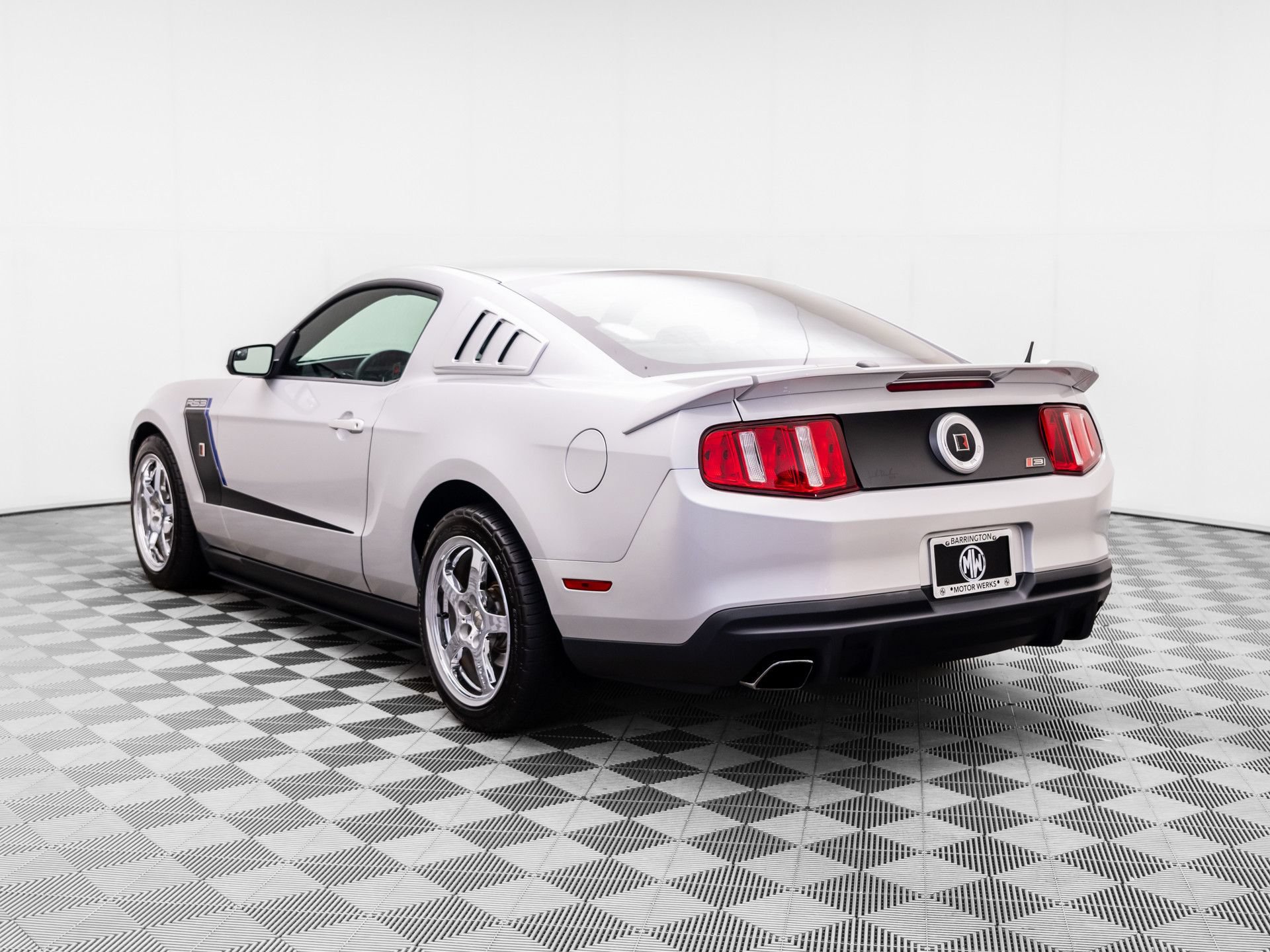 Used 2012 Ford Mustang GT Premium w/ Brembo Brake Pkg RWD image 3