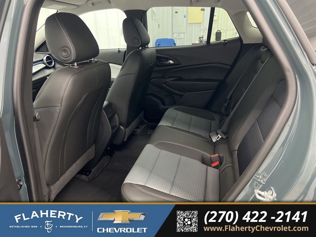 New 2026 Chevrolet Trax LT w/ LT Convenience Package image 11