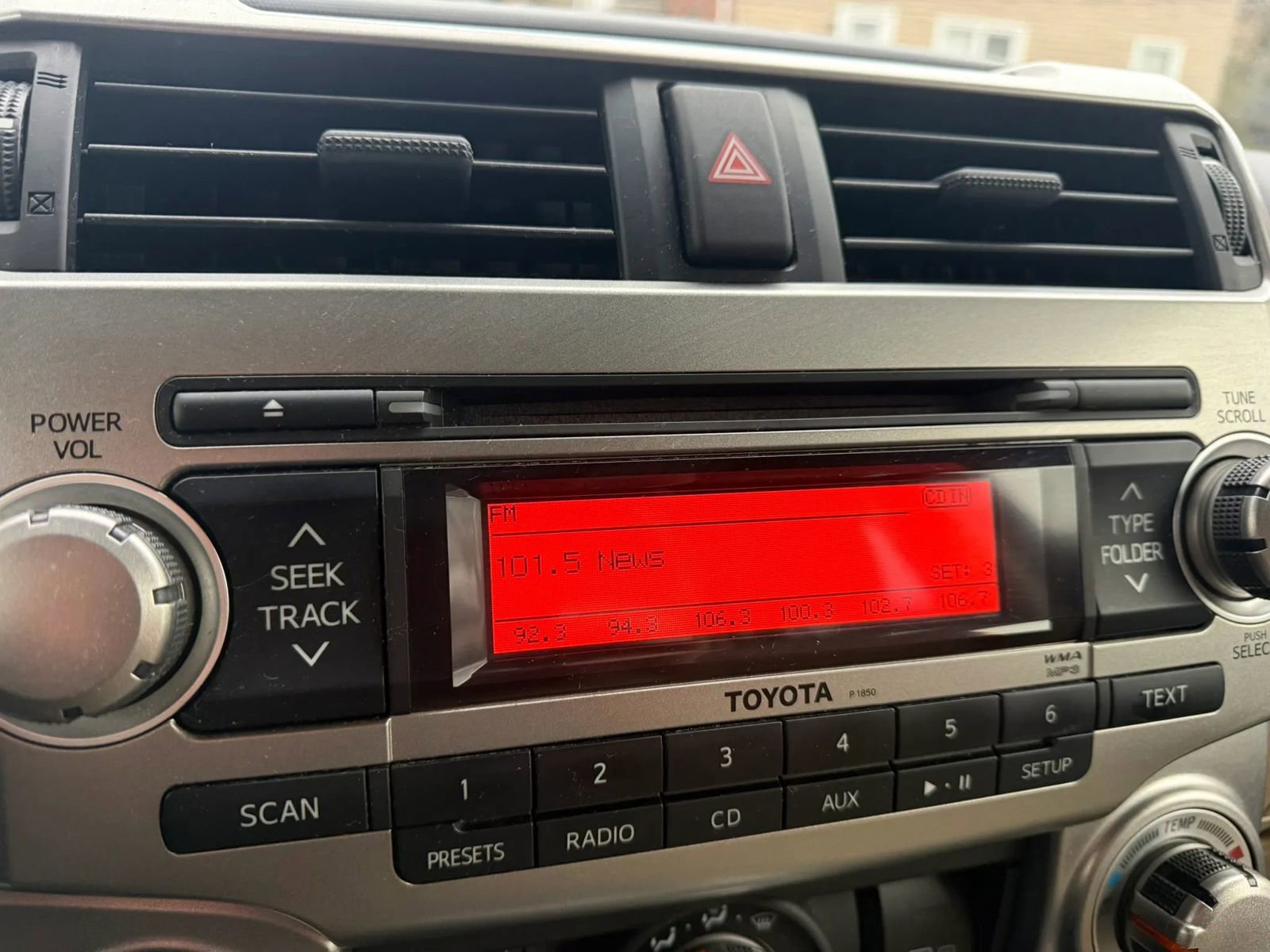 Used 2013 Toyota 4Runner SR5 w/ Convenience Pkg image 15