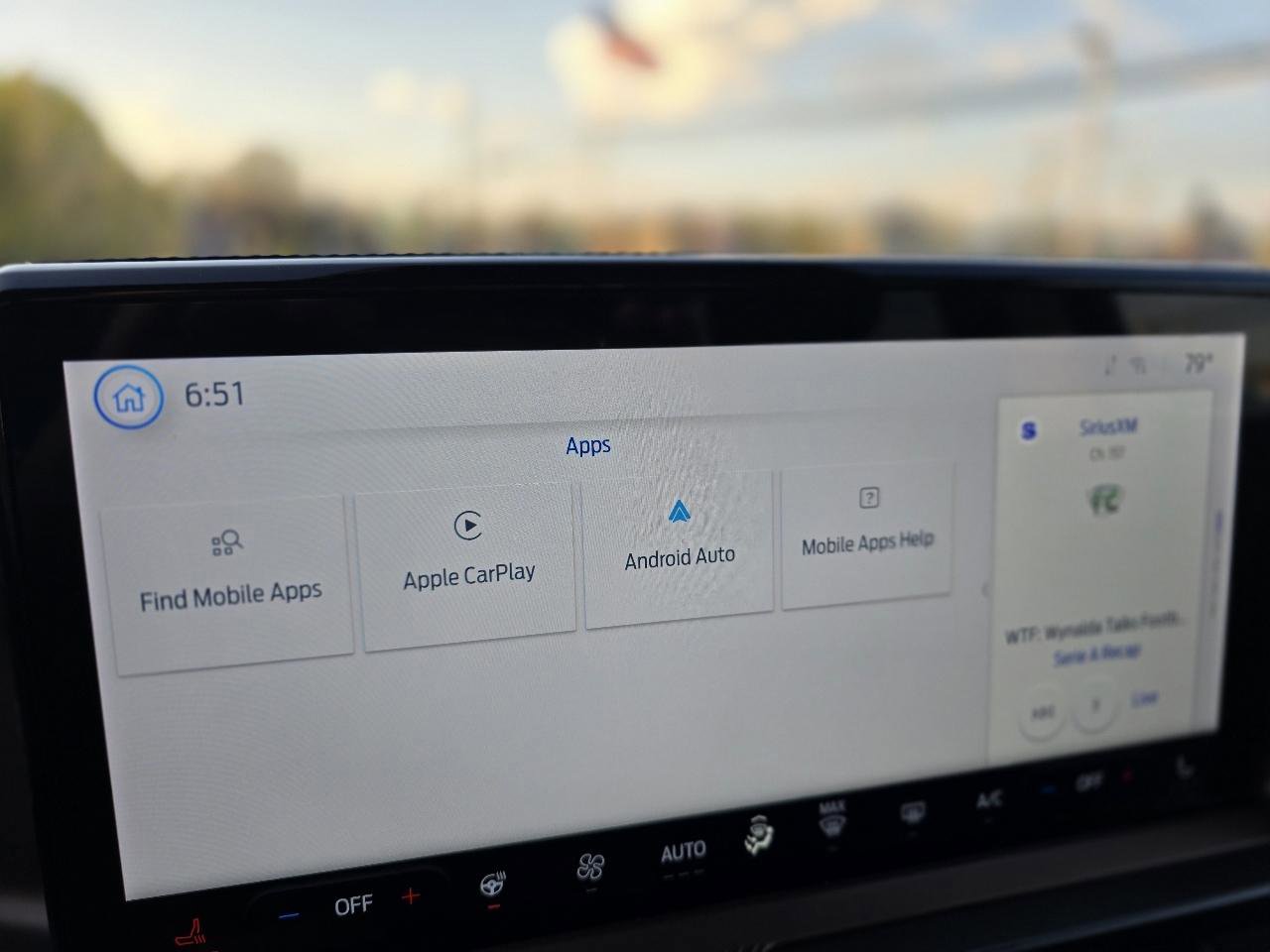 Used 2025 Ford Bronco Sport Outer Banks w/ Outer Banks Tech Package+ image 3