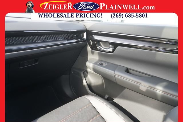 Used 2025 Honda CR-V Sport Touring image 35