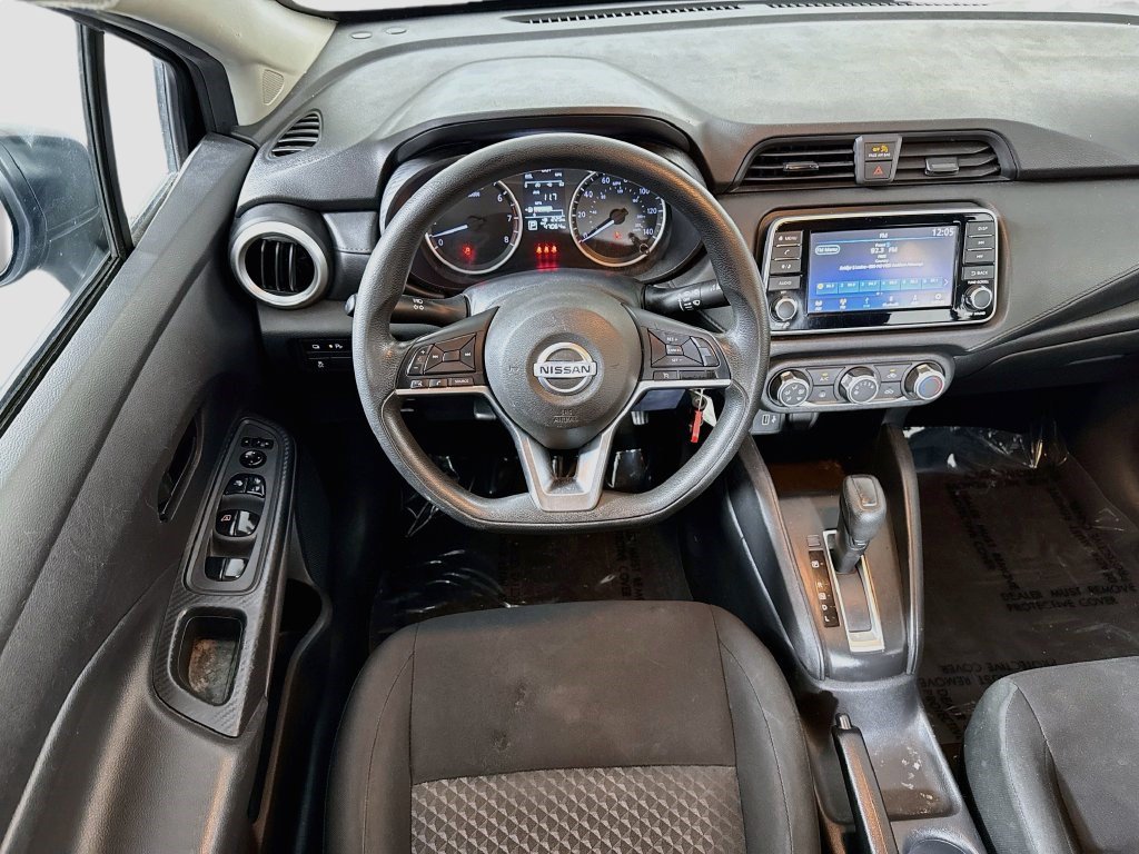 Used 2022 Nissan Versa S FWD image 16