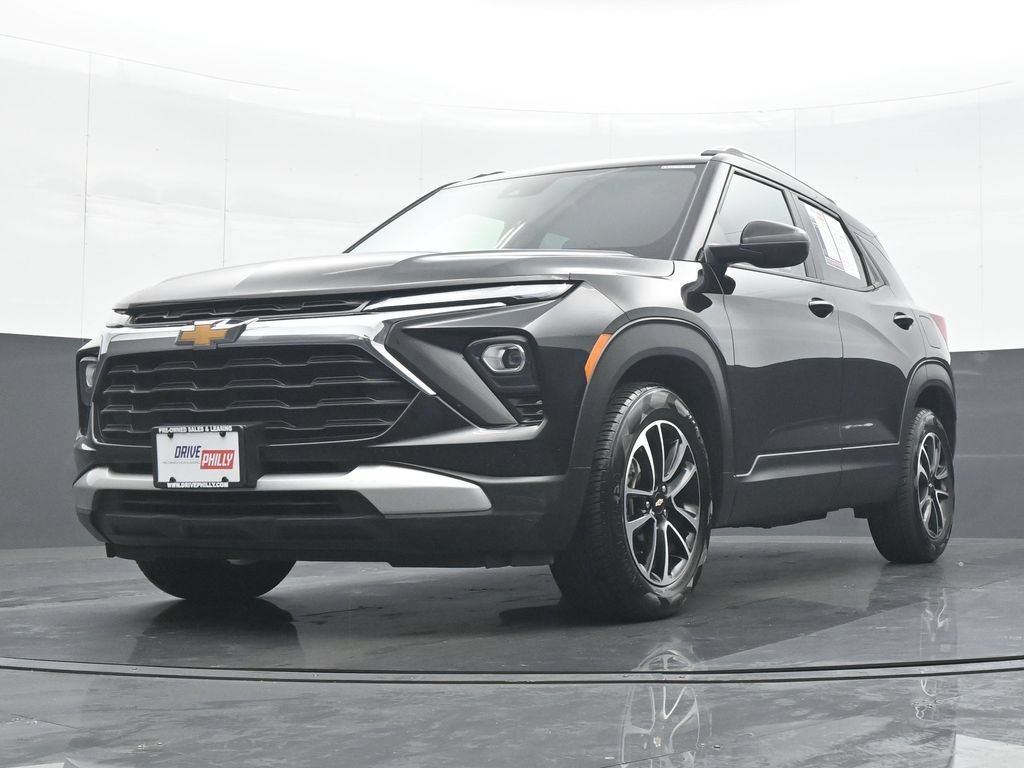 Used 2025 Chevrolet TrailBlazer LT FWD image 25