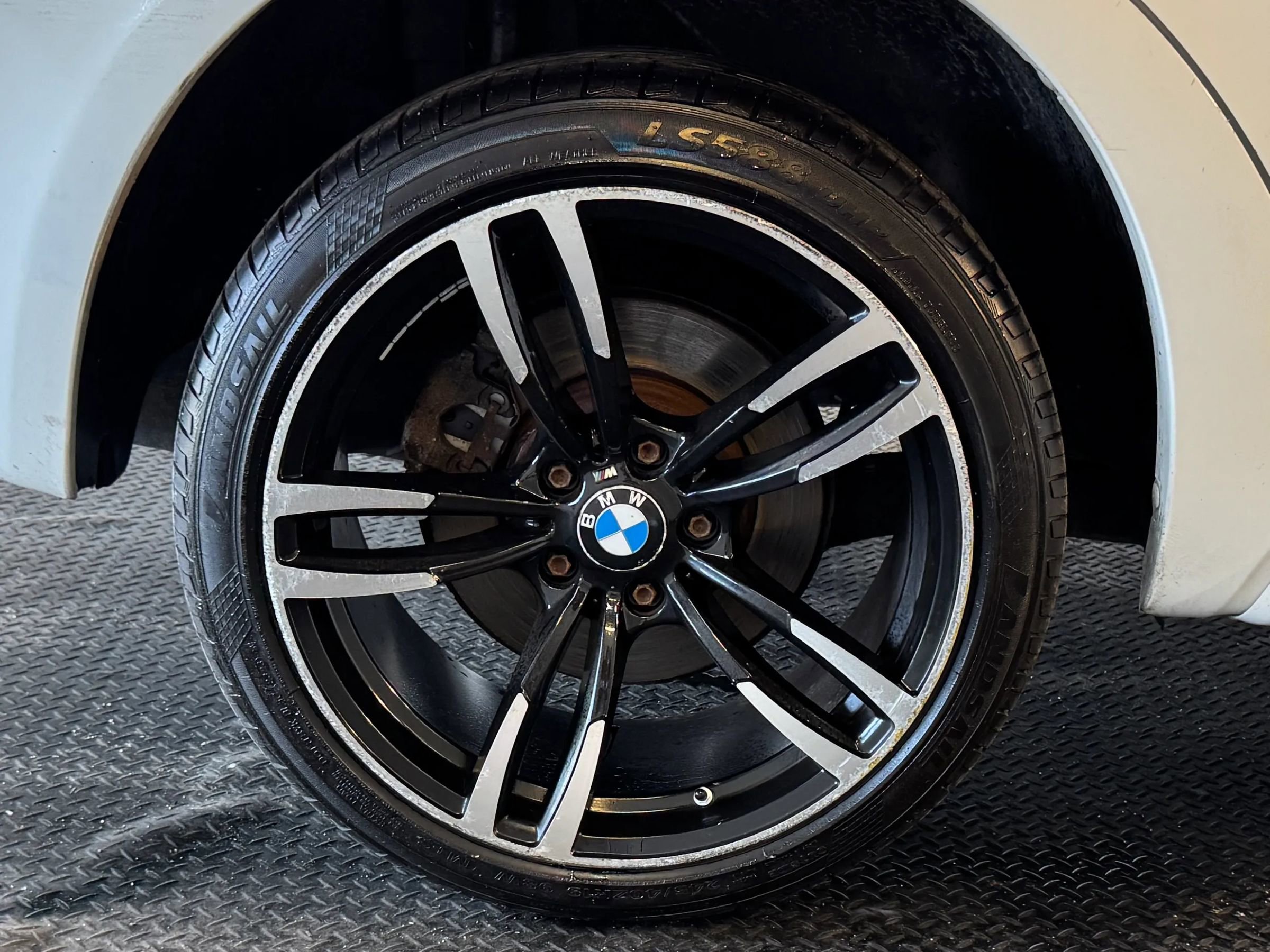 Used 2006 BMW X3 3.0i image 11