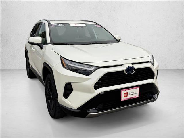 Certified 2022 Toyota RAV4 SE w/ Convenience Package AWD/4WD image 3