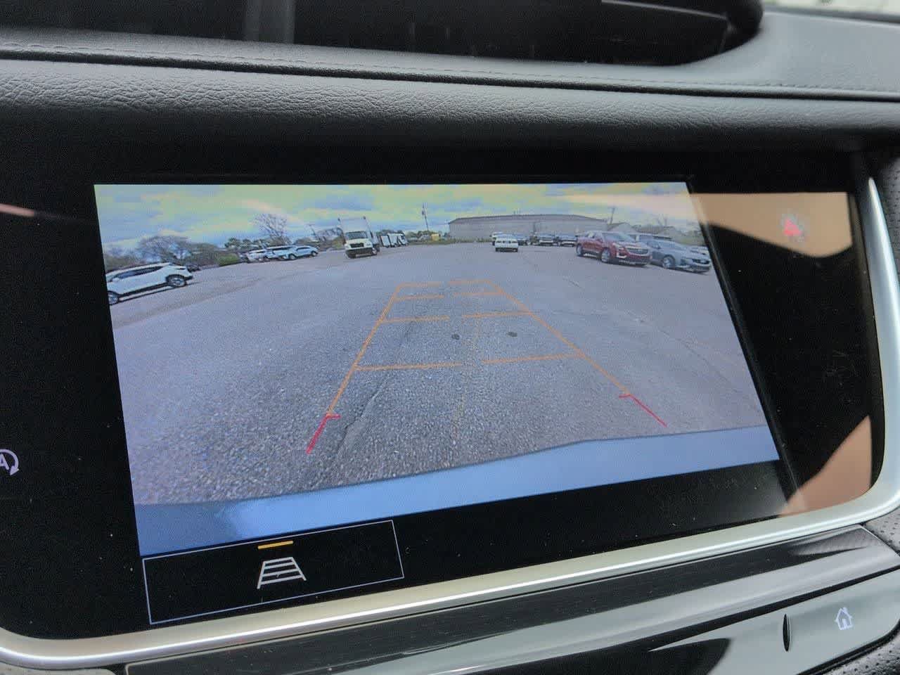 Used 2025 Cadillac XT5 Luxury w/ LPO, Floor Liner Package AWD/4WD image 28