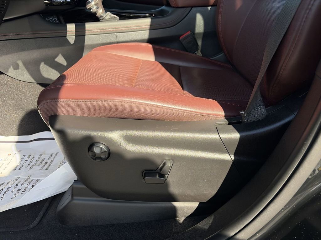 Used 2024 Dodge Durango Citadel image 18