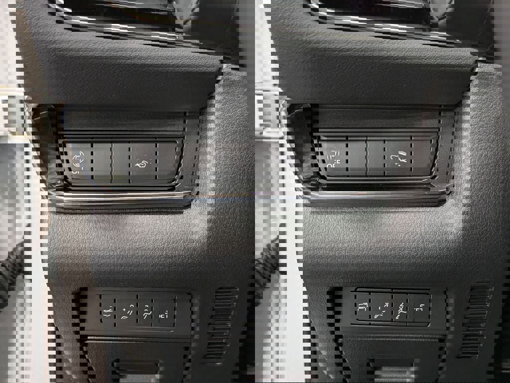 Certified 2023 MAZDA CX-30 AWD 2.5 S w/ Premium Package image 22