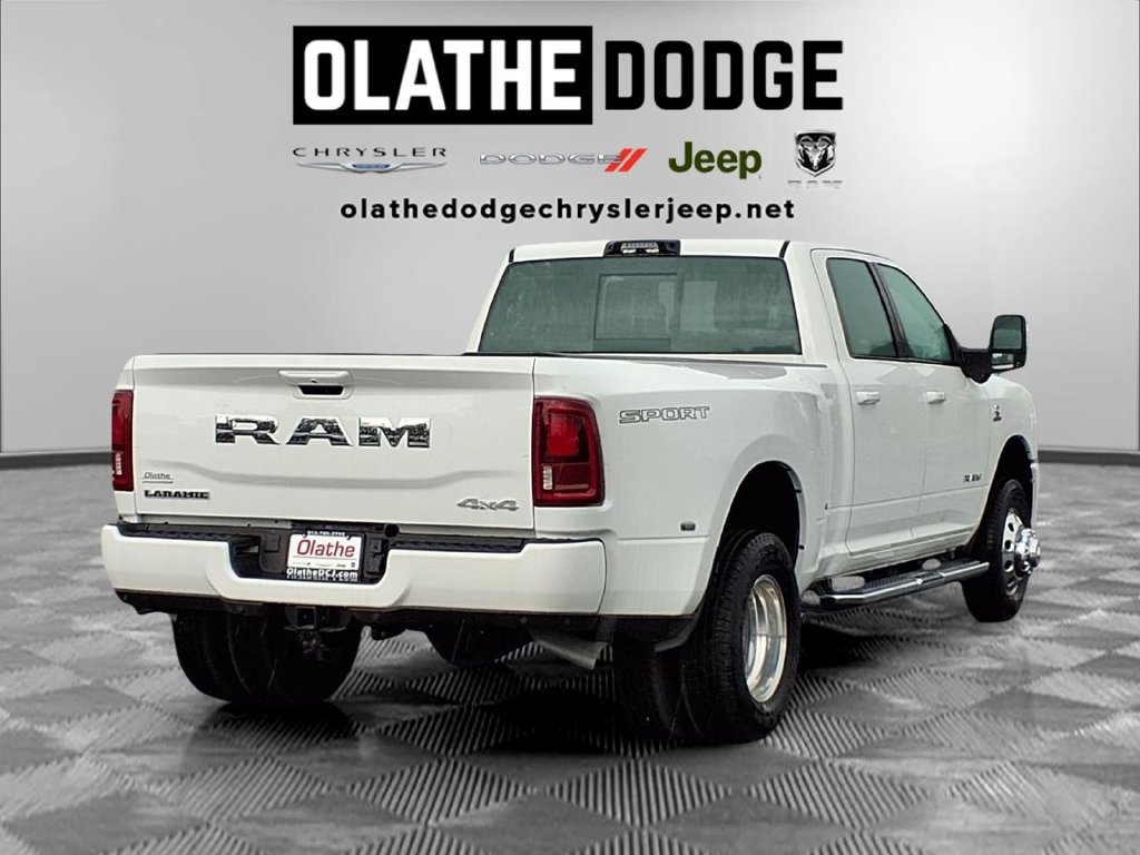 New 2027 RAM 3500 Laramie AWD/4WD image 26