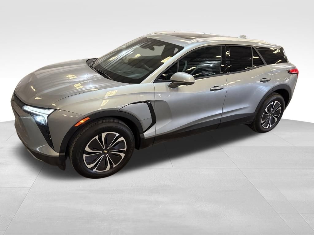 Used 2024 Chevrolet Blazer EV LT image 9