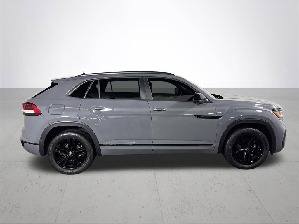 Used 2023 Volkswagen Atlas Cross Sport SEL R-Line image 5