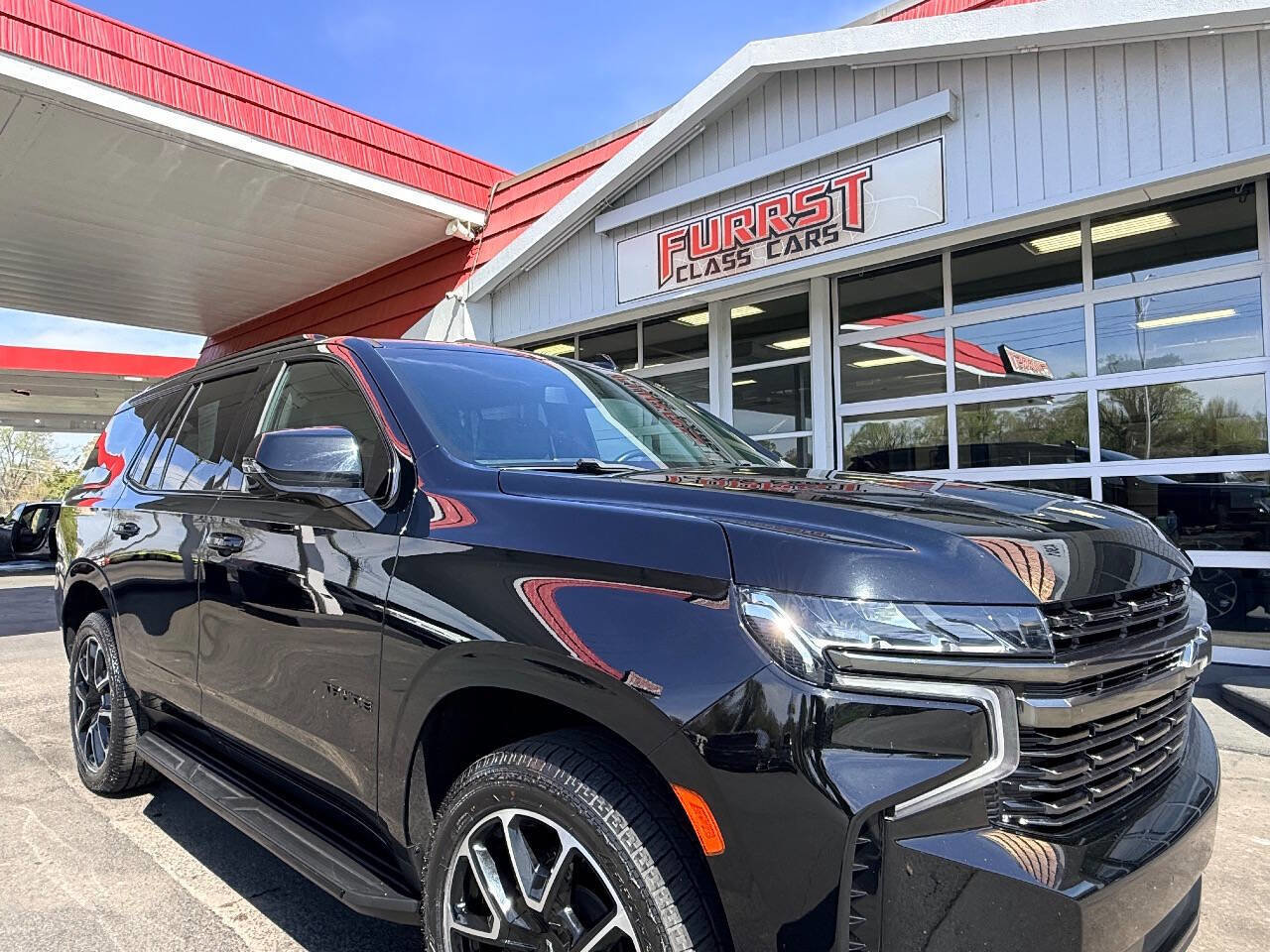 Used 2021 Chevrolet Tahoe RST w/ Luxury Package image 15