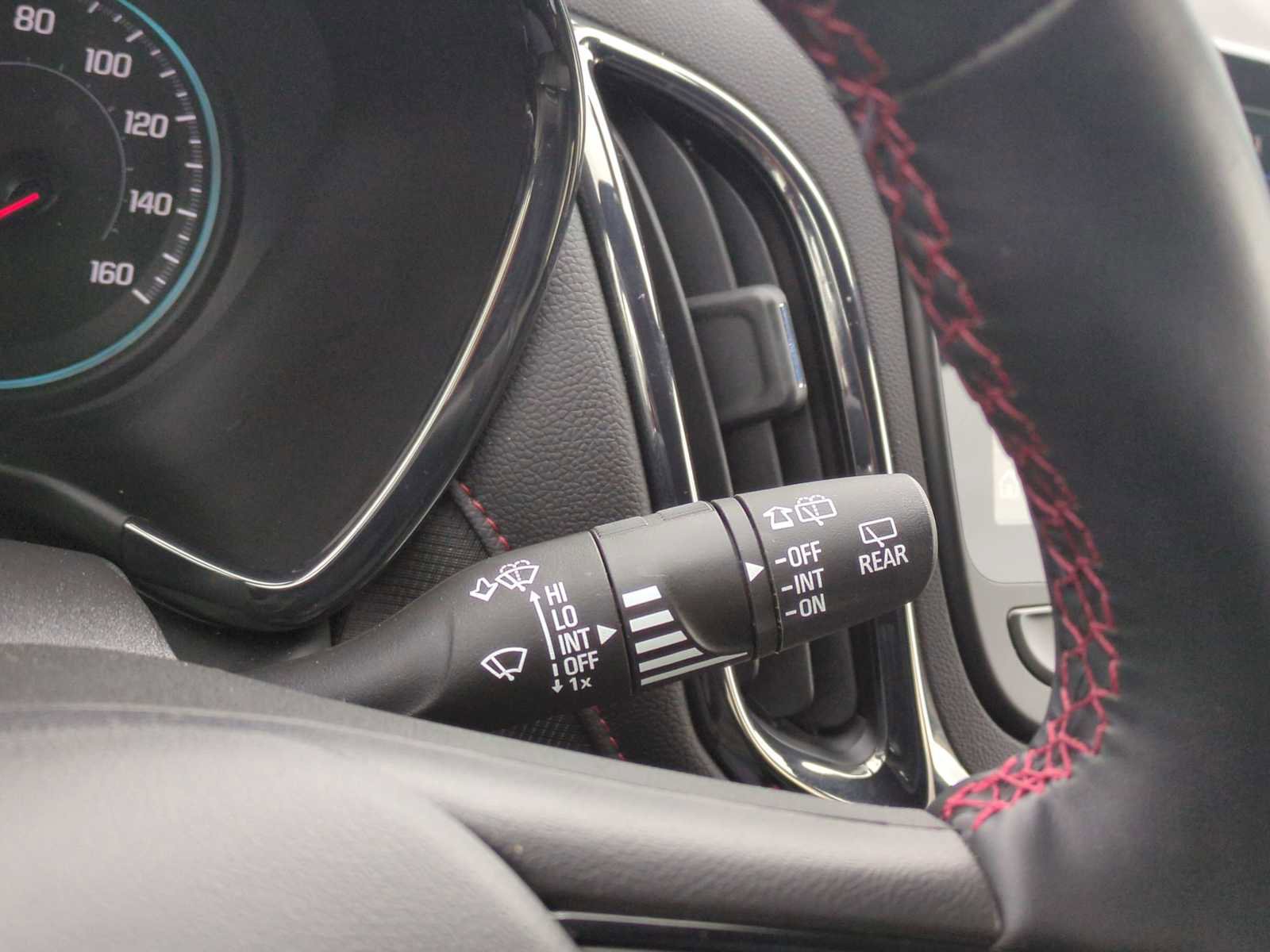 Used 2024 Chevrolet Equinox RS w/ RS Leather Package image 25