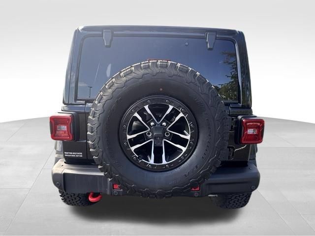 Used 2025 Jeep Wrangler Unlimited Rubicon AWD/4WD image 6