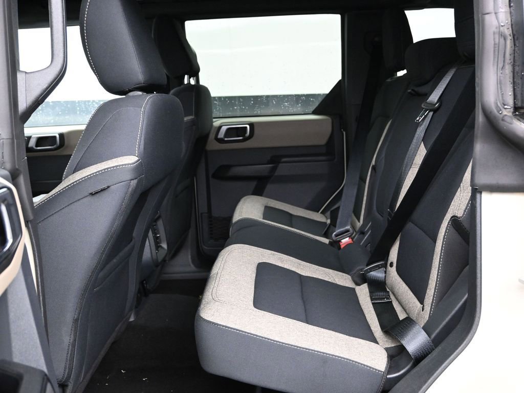 Used 2025 Ford Bronco Big Bend image 19