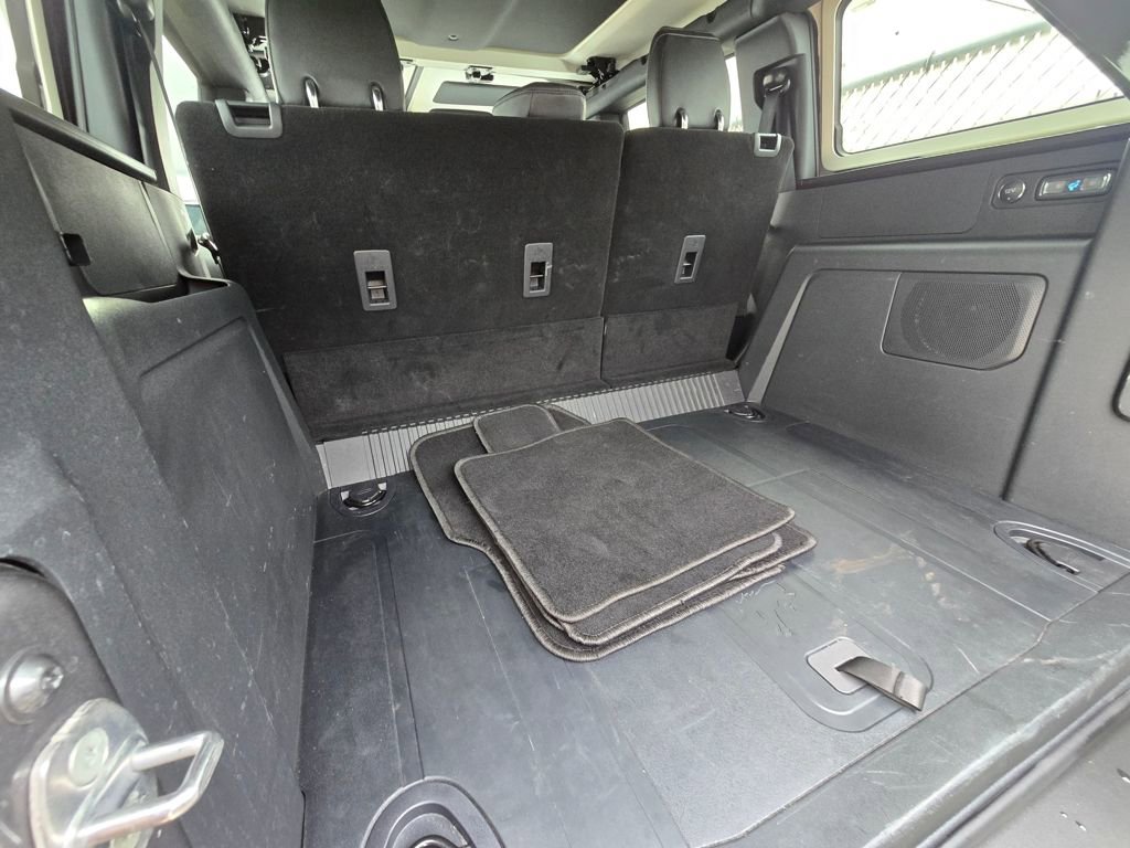 Certified 2025 Ford Bronco Badlands image 17