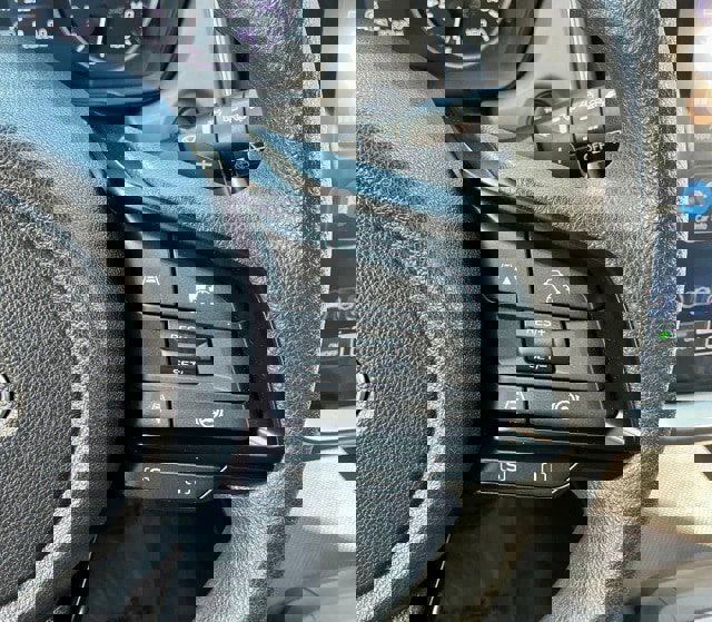 Used 2024 Subaru Crosstrek 2.0i Premium image 20