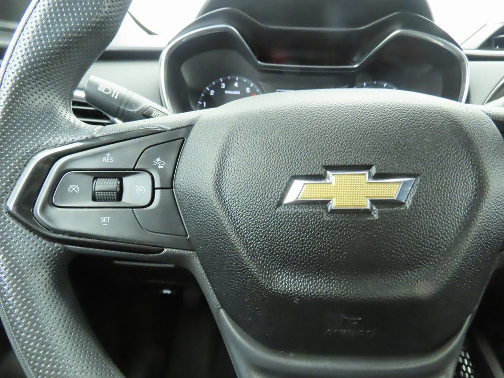 Used 2021 Chevrolet TrailBlazer LT w/ Convenience Package image 11